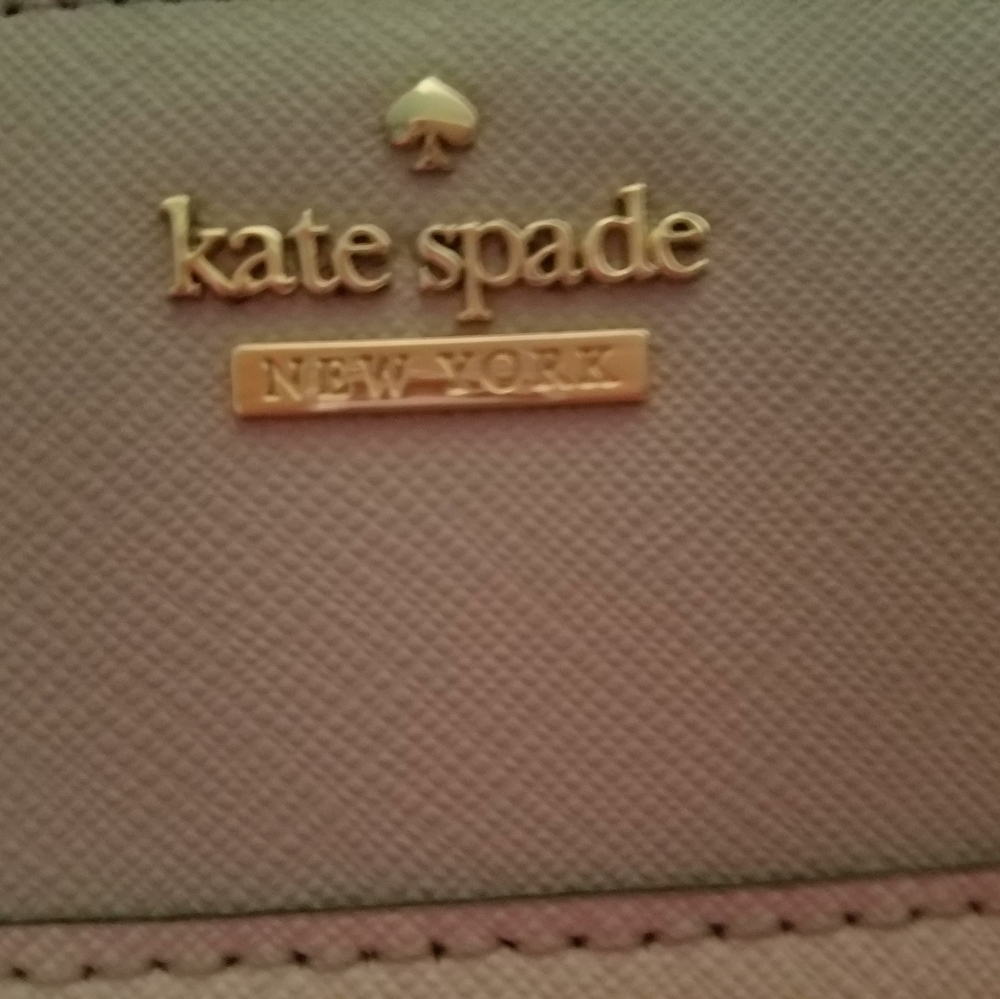 Kate Spade Wallet - Picture 5 of 5
